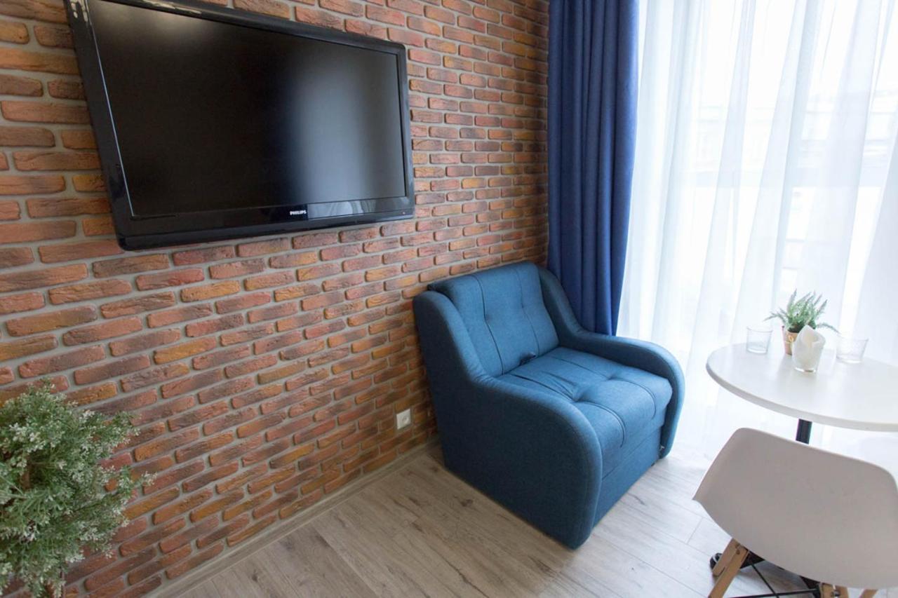 Modern Apartments In The Centre - Kuznechna Str. 26/4 Charkov Buitenkant foto