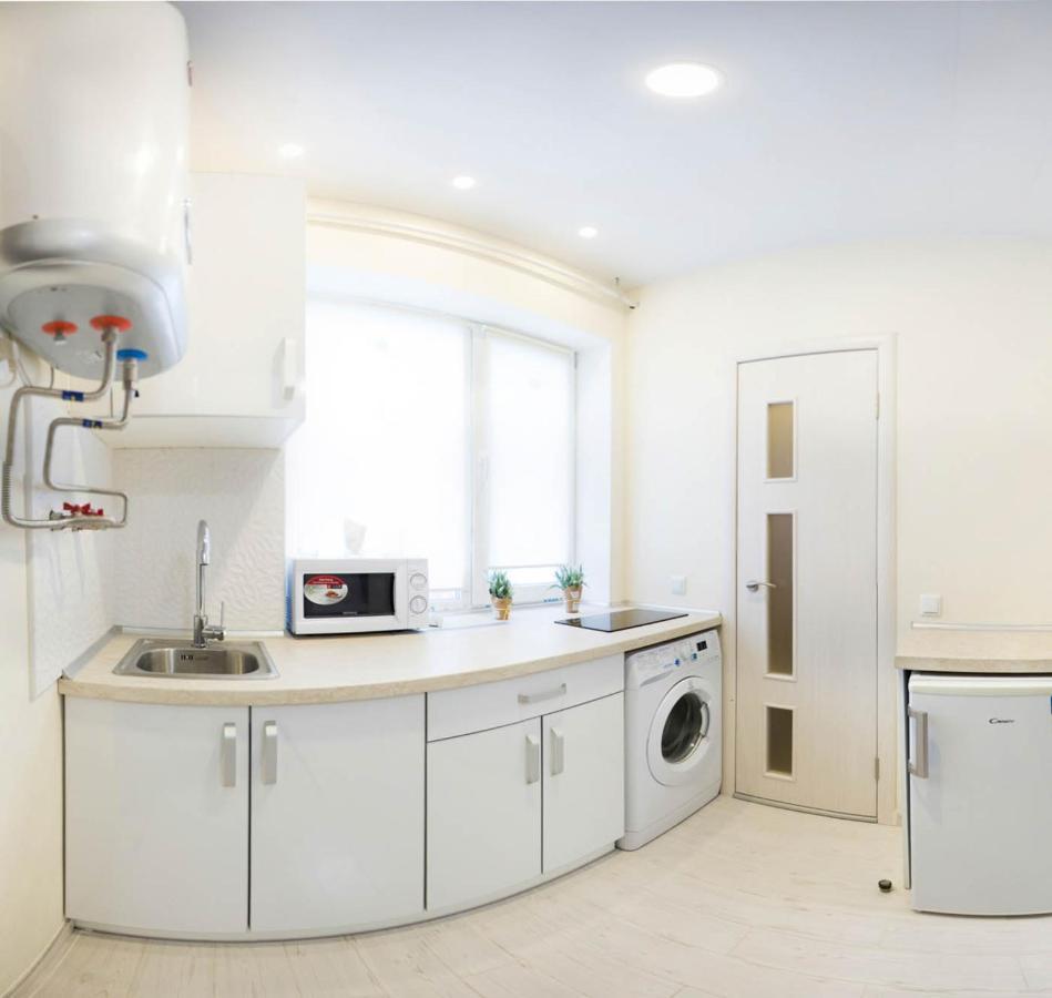 Modern Apartments In The Centre - Kuznechna Str. 26/4 Charkov Buitenkant foto