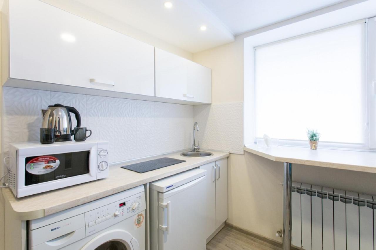 Modern Apartments In The Centre - Kuznechna Str. 26/4 Charkov Buitenkant foto