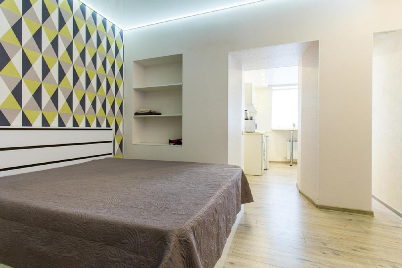 Modern Apartments In The Centre - Kuznechna Str. 26/4 Charkov Buitenkant foto